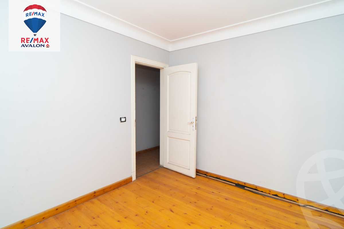 https://aqarmap.com.eg/ar/listing/3874384-for-sale-alexandria-saba-basha-abd-el-salam-aref-st