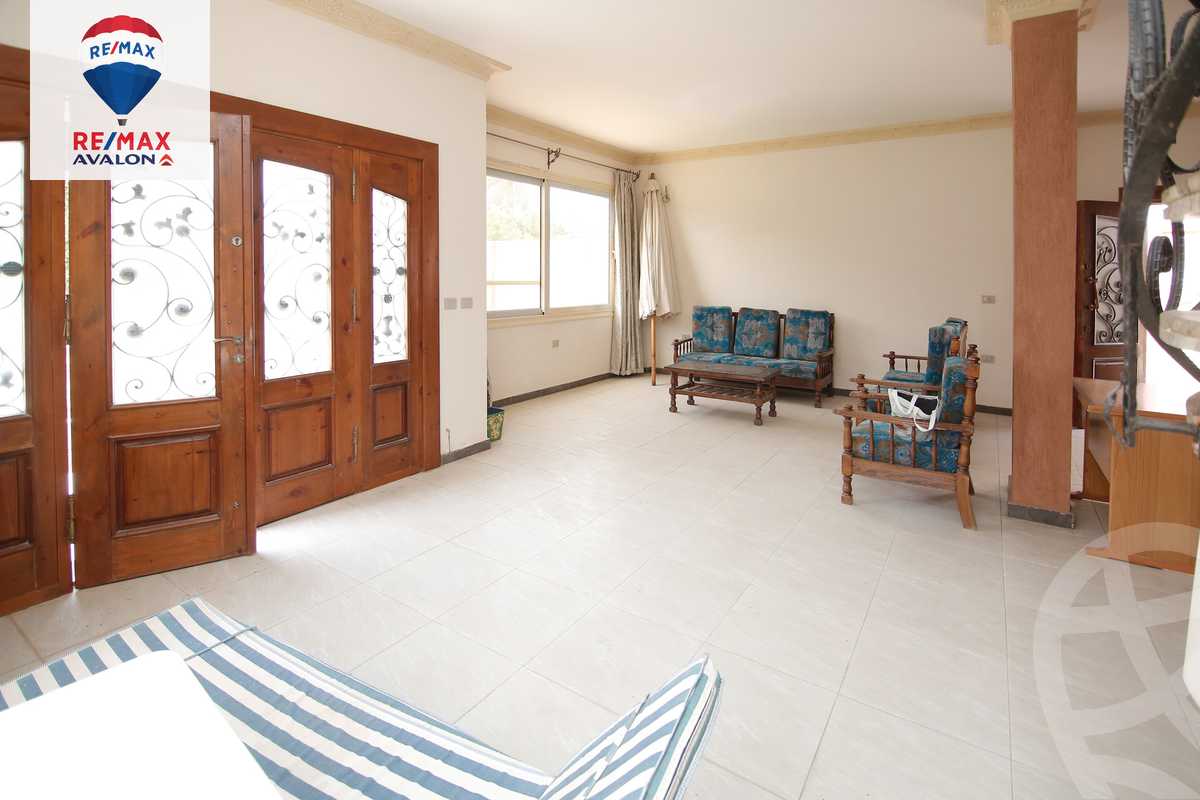 https://aqarmap.com.eg/ar/listing/4003442-for-rent-alexandria-compounds-alex-west