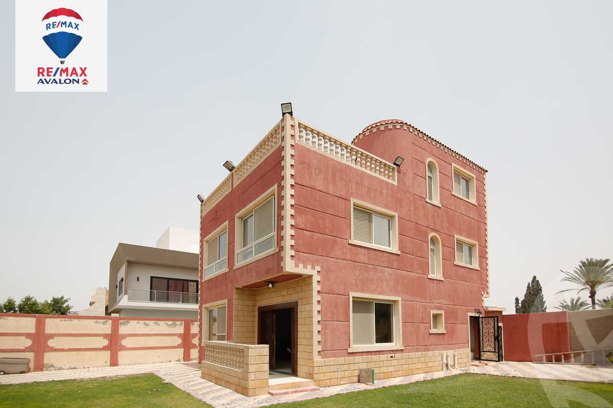 https://aqarmap.com.eg/ar/listing/4003442-for-rent-alexandria-compounds-alex-west