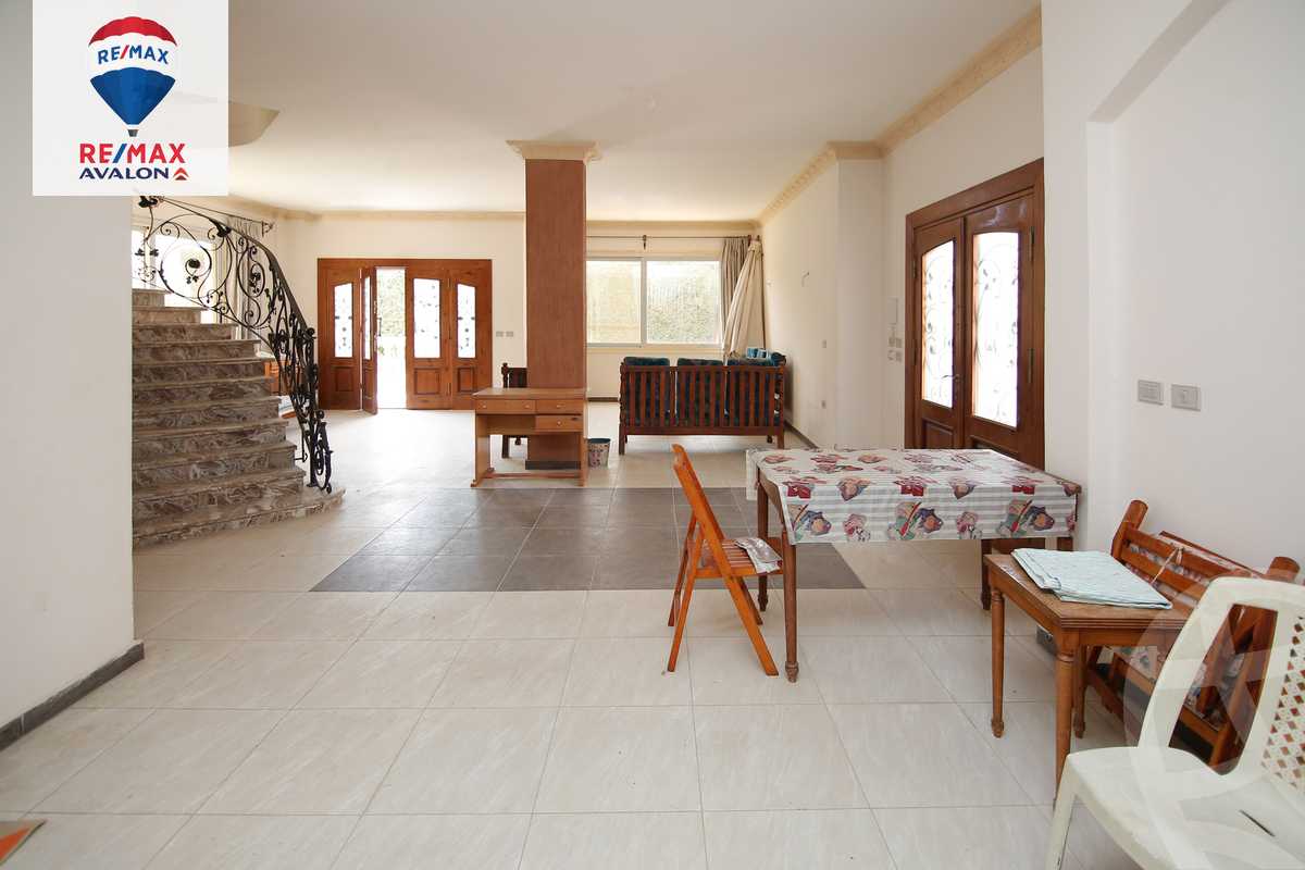https://aqarmap.com.eg/ar/listing/4003442-for-rent-alexandria-compounds-alex-west