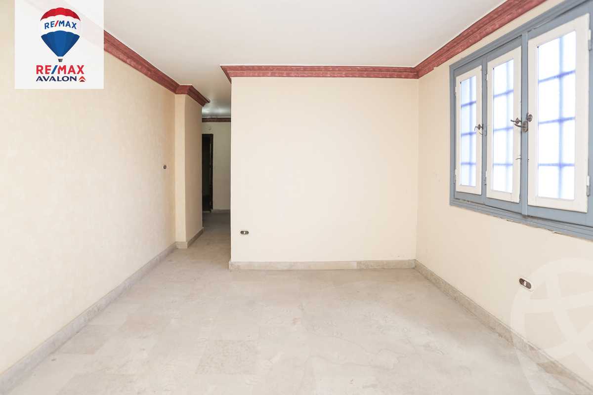 https://aqarmap.com.eg/en/listing/4018820-for-rent-alexandria-mansheya-othman-abaza-st
