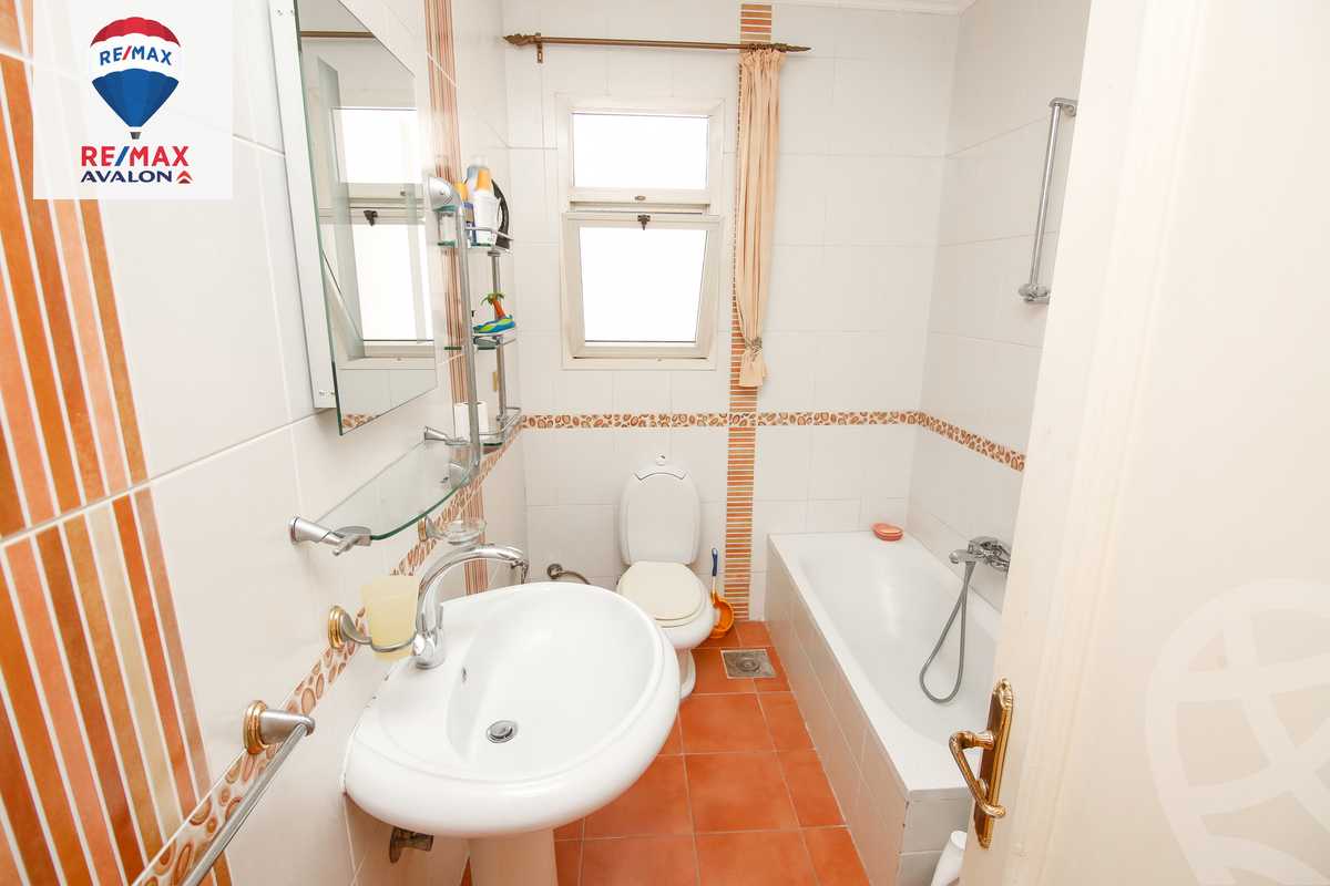 https://aqarmap.com.eg/en/listing/4100373-for-sale-alexandria-roshdy-abdel-hamid-al-abdi-st