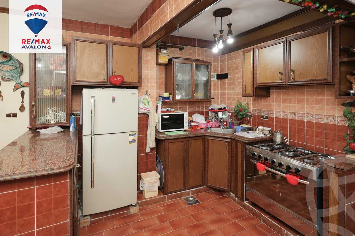 https://aqarmap.com.eg/ar/listing/4180352-for-sale-alexandria-glim-shr-ljysh