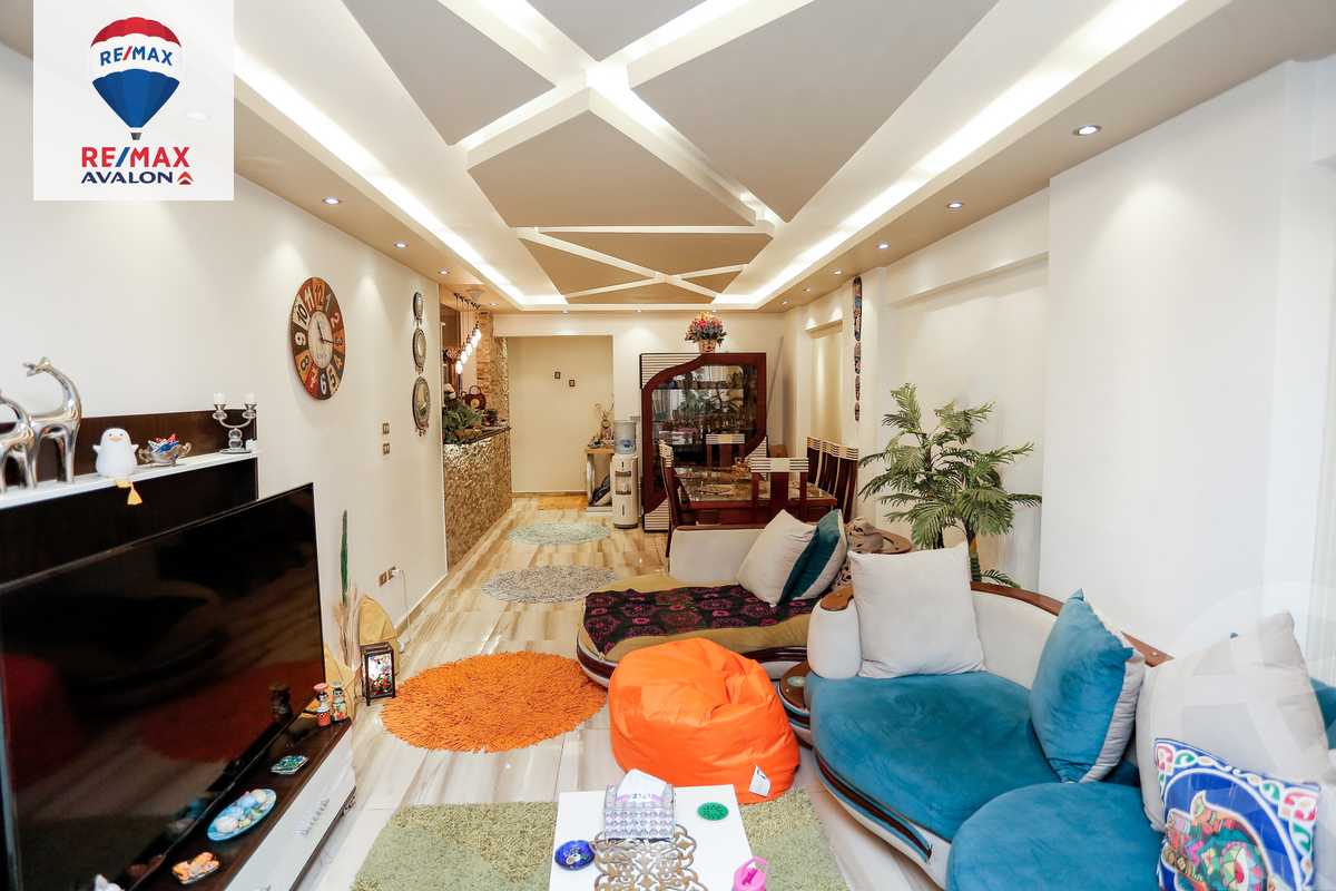 https://aqarmap.com.eg/en/listing/4208363-for-sale-alexandria-sidi-gaber-el-mosheer-ahmed-isamil-st
