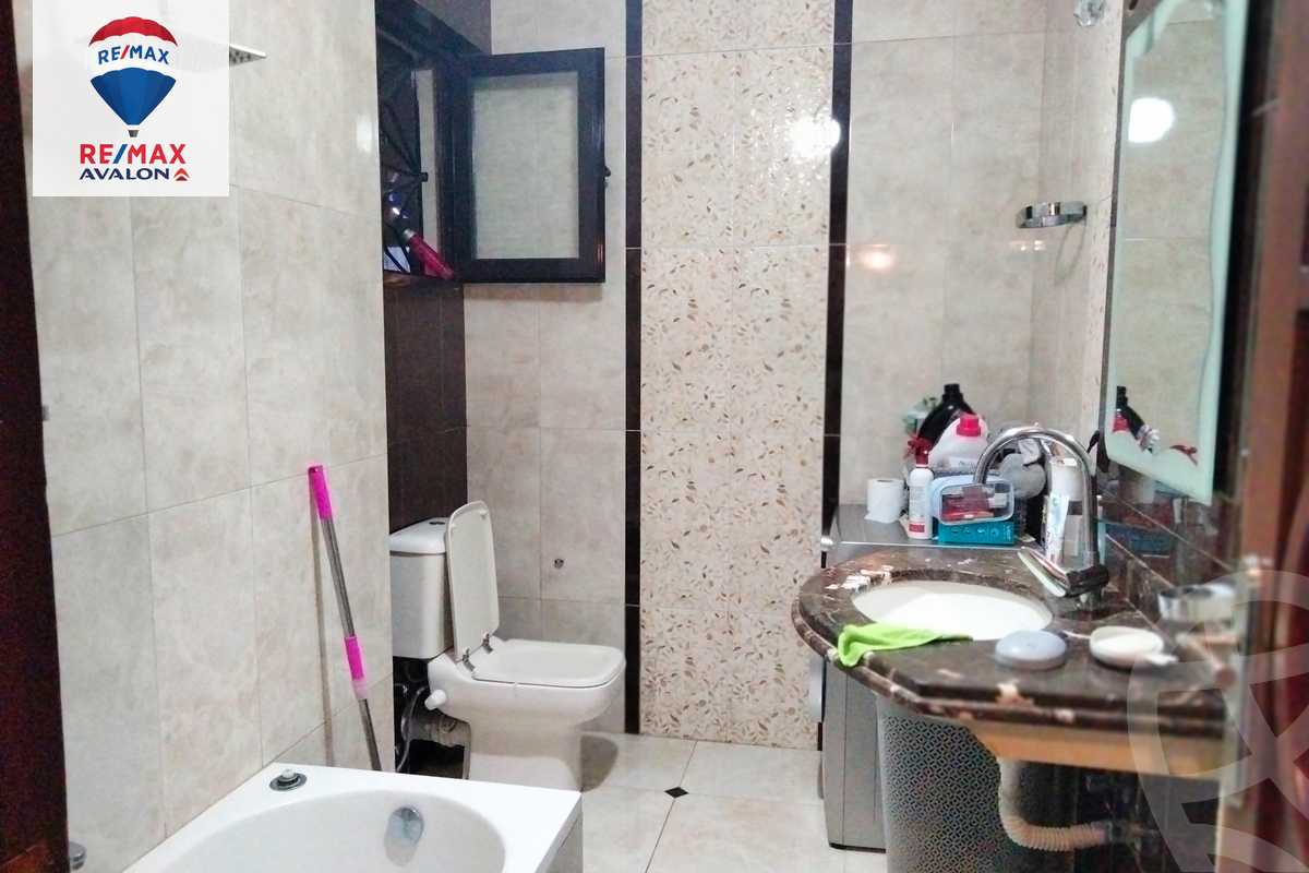 https://aqarmap.com.eg/ar/listing/4268317-for-sale-alexandria-moharram-bey-moharram-bek-st