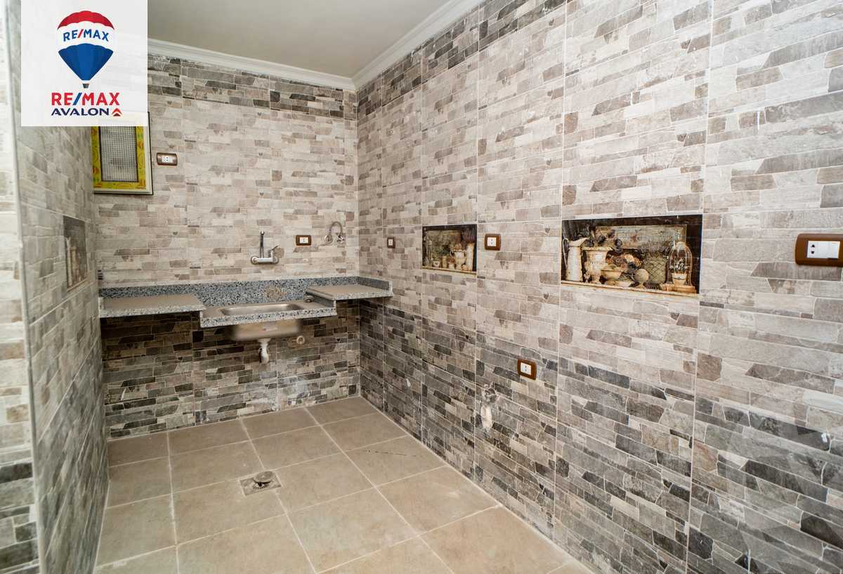 https://aqarmap.com.eg/ar/listing/4275948-for-rent-alexandria-lauran-mohammed-al-eqbal-st
