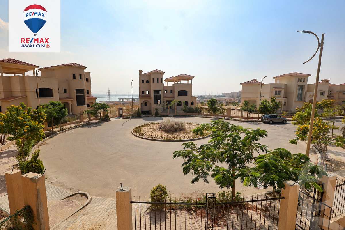 https://aqarmap.com.eg/en/listing/4276722-for-sale-alexandria-compounds-alex-west