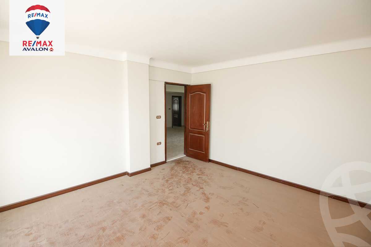 https://aqarmap.com.eg/ar/listing/4284120-for-sale-alexandria-compounds-alex-west