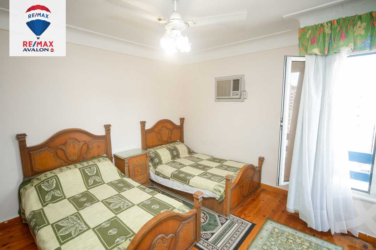 https://aqarmap.com.eg/ar/listing/4284632-for-sale-alexandria-zezenia-abd-el-salam-aref-st