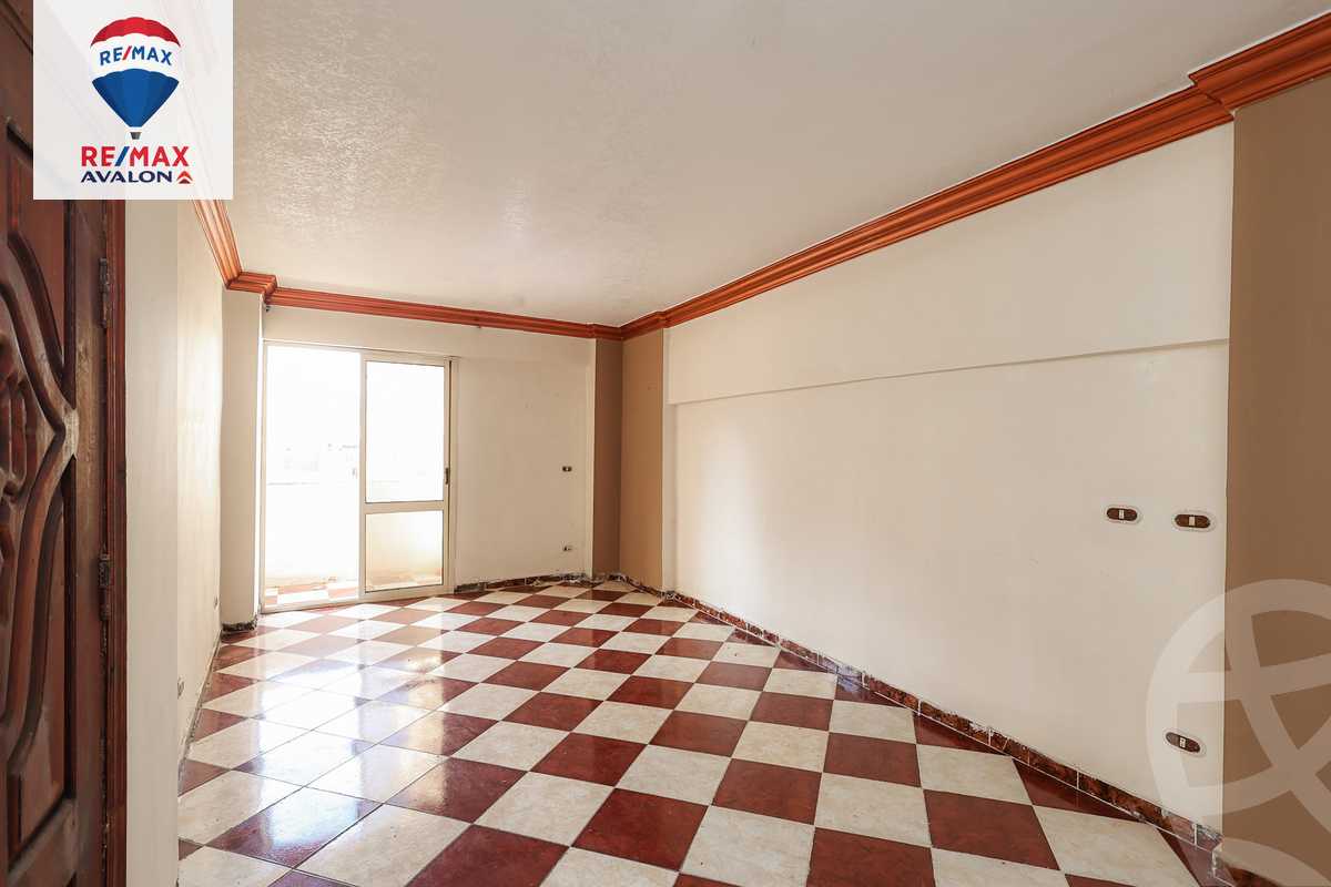 https://aqarmap.com.eg/en/listing/4292513-for-sale-alexandria-miami-shr-jml-bd-lnsr