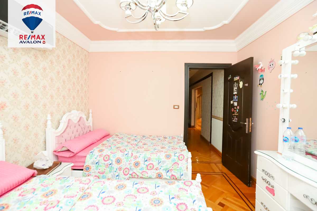 https://aqarmap.com.eg/en/listing/4296365-for-sale-alexandria-sn-styfnw-abd-el-salam-aref-st