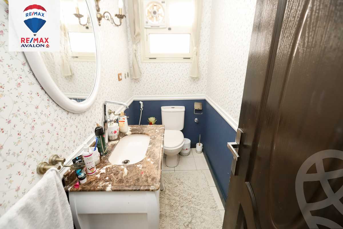https://aqarmap.com.eg/en/listing/4296365-for-sale-alexandria-sn-styfnw-abd-el-salam-aref-st
