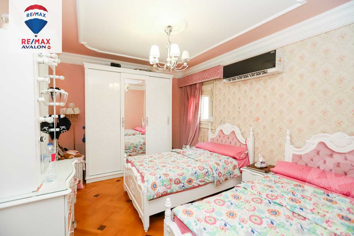 https://aqarmap.com.eg/en/listing/4296365-for-sale-alexandria-sn-styfnw-abd-el-salam-aref-st