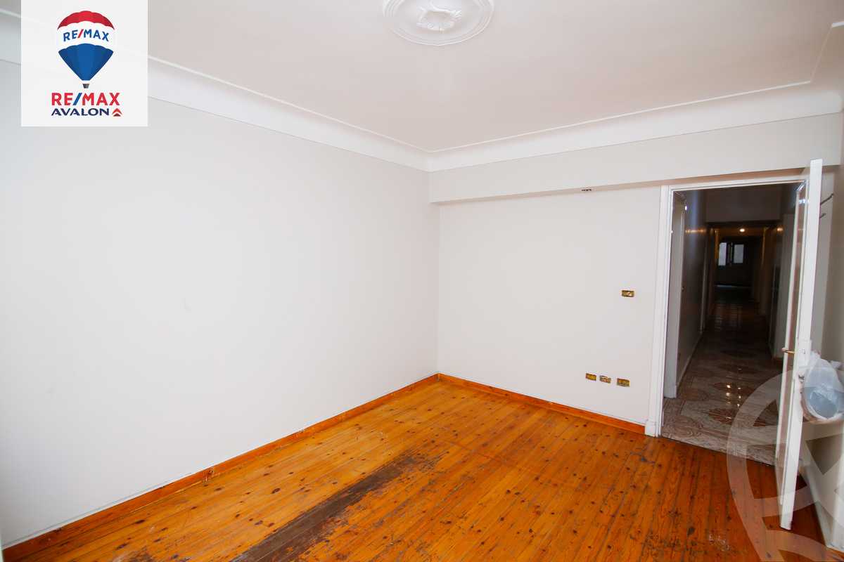 https://aqarmap.com.eg/en/listing/4303978-for-sale-alexandria-sporting-tiba-st