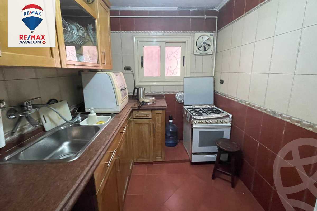 https://aqarmap.com.eg/en/listing/4309810-for-rent-alexandria-ganaklis-shr-mrtdy-bsh