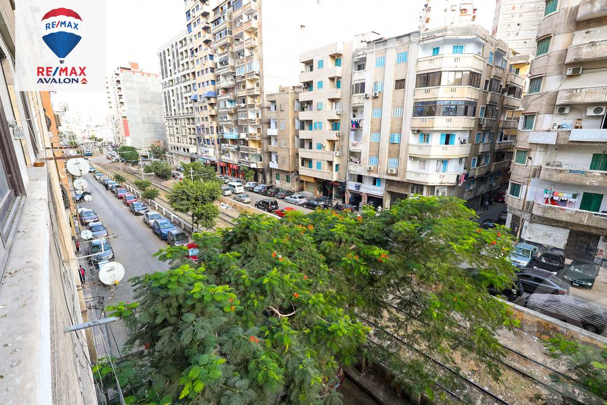 https://aqarmap.com.eg/en/listing/4324795-for-sale-alexandria-sidi-gaber-abou-quer-st