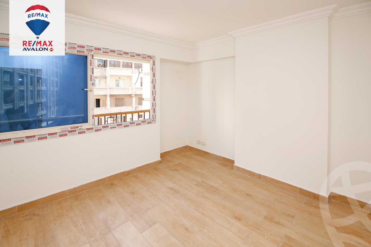 https://aqarmap.com.eg/en/listing/4334284-for-rent-alexandria-sn-styfnw-abd-el-salam-aref-st