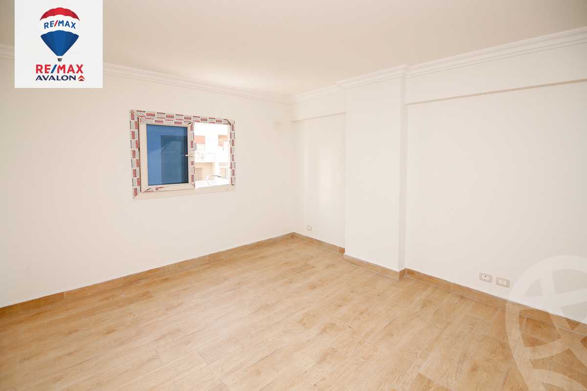 https://aqarmap.com.eg/en/listing/4334284-for-rent-alexandria-sn-styfnw-abd-el-salam-aref-st