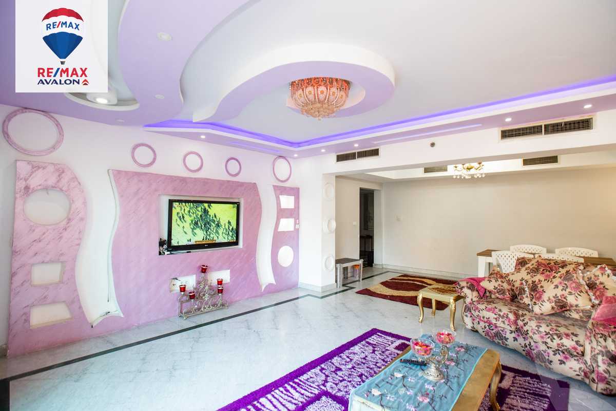 https://aqarmap.com.eg/ar/listing/4343175-for-sale-alexandria-sn-styfnw-abd-el-salam-aref-st