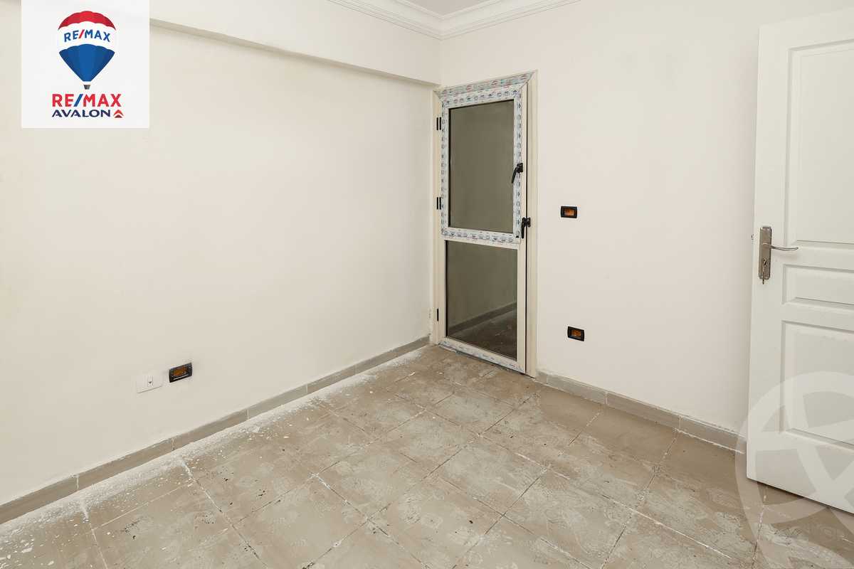 https://aqarmap.com.eg/en/listing/4344297-for-sale-alexandria-el-seyouf-mostafa-kamel-st