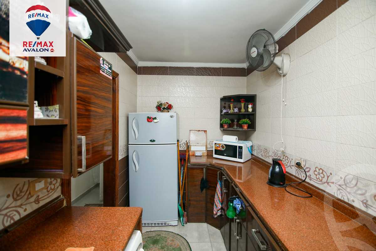https://aqarmap.com.eg/ar/listing/4368105-for-sale-alexandria-moharram-bey-moharram-bek-st