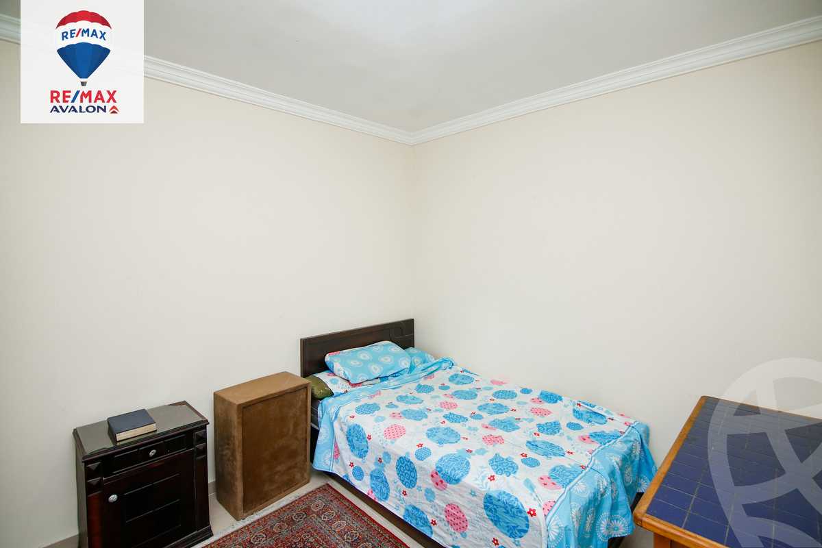 https://aqarmap.com.eg/ar/listing/4368105-for-sale-alexandria-moharram-bey-moharram-bek-st