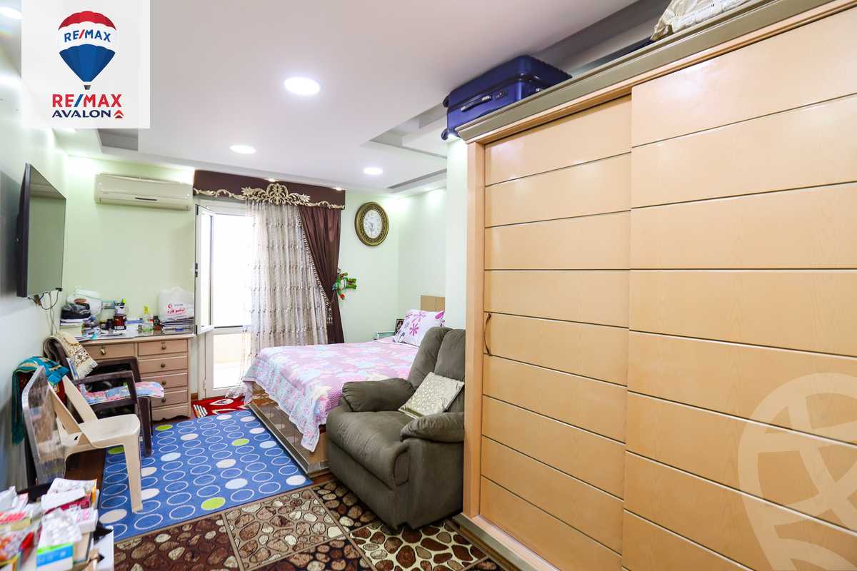 https://aqarmap.com.eg/en/listing/4374462-for-sale-alexandria-sporting-ahmed-allam-st