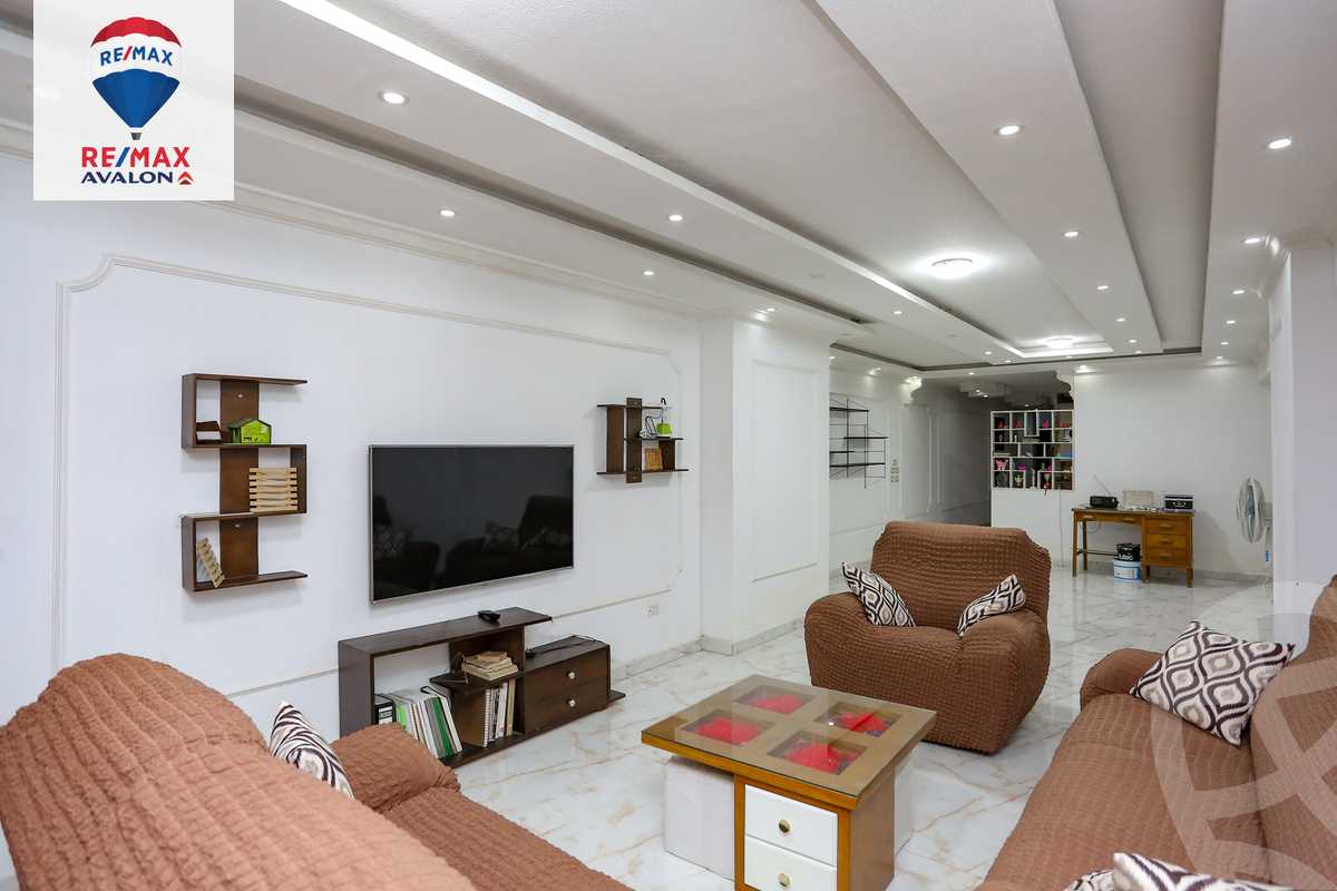 https://aqarmap.com.eg/en/listing/4375926-for-sale-alexandria-glim-isamil-al-habrok-st