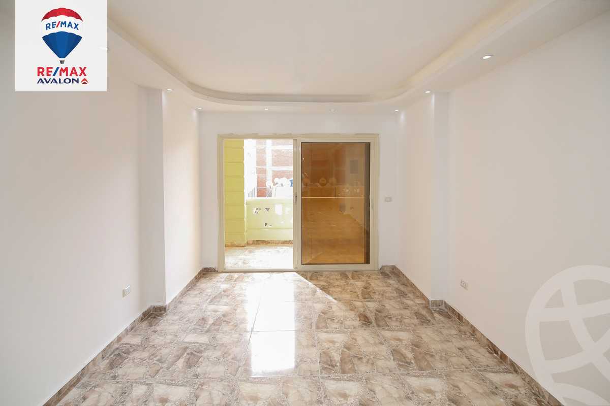 https://aqarmap.com.eg/en/listing/4376424-for-sale-alexandria-l-jmy-lbytsh-street-5-st