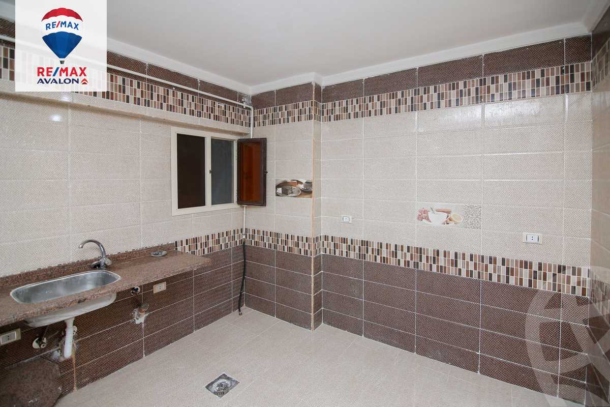 https://aqarmap.com.eg/en/listing/4376424-for-sale-alexandria-l-jmy-lbytsh-street-5-st