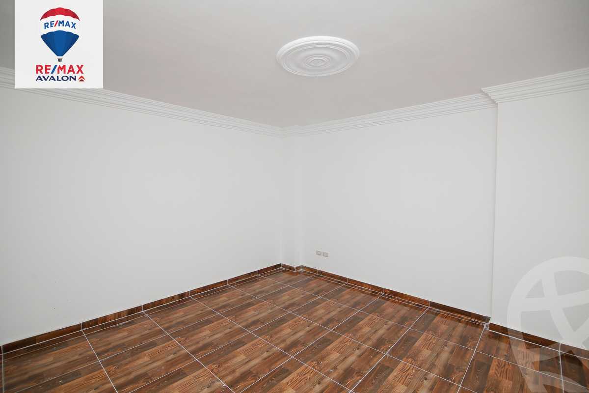 https://aqarmap.com.eg/en/listing/4376424-for-sale-alexandria-l-jmy-lbytsh-street-5-st