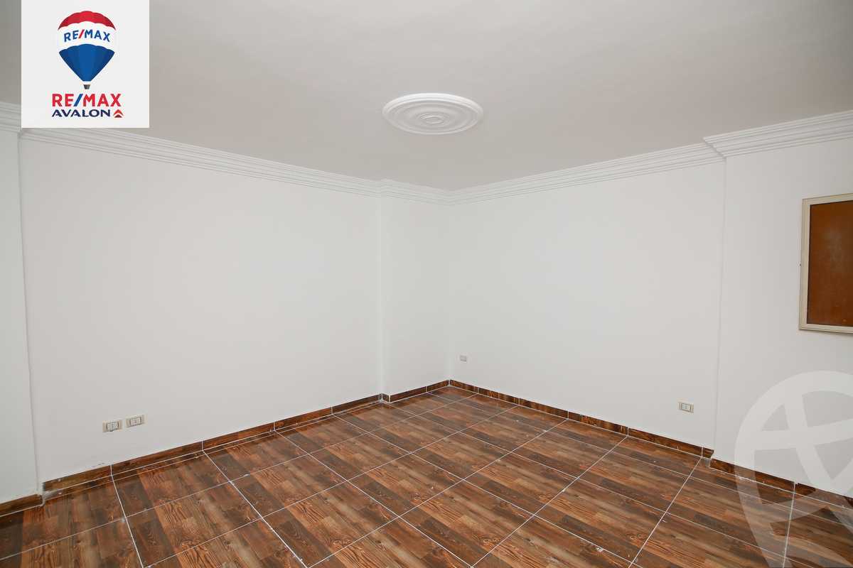 https://aqarmap.com.eg/en/listing/4376424-for-sale-alexandria-l-jmy-lbytsh-street-5-st