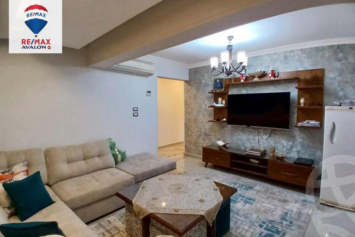 https://aqarmap.com.eg/en/listing/4452284-for-sale-alexandria-l-zryt