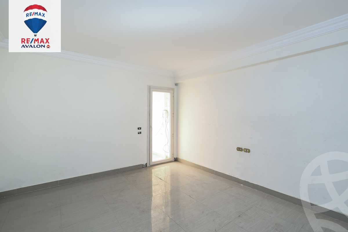 https://aqarmap.com.eg/ar/listing/4491181-for-rent-alexandria-smouha-victor-amanoiel-square