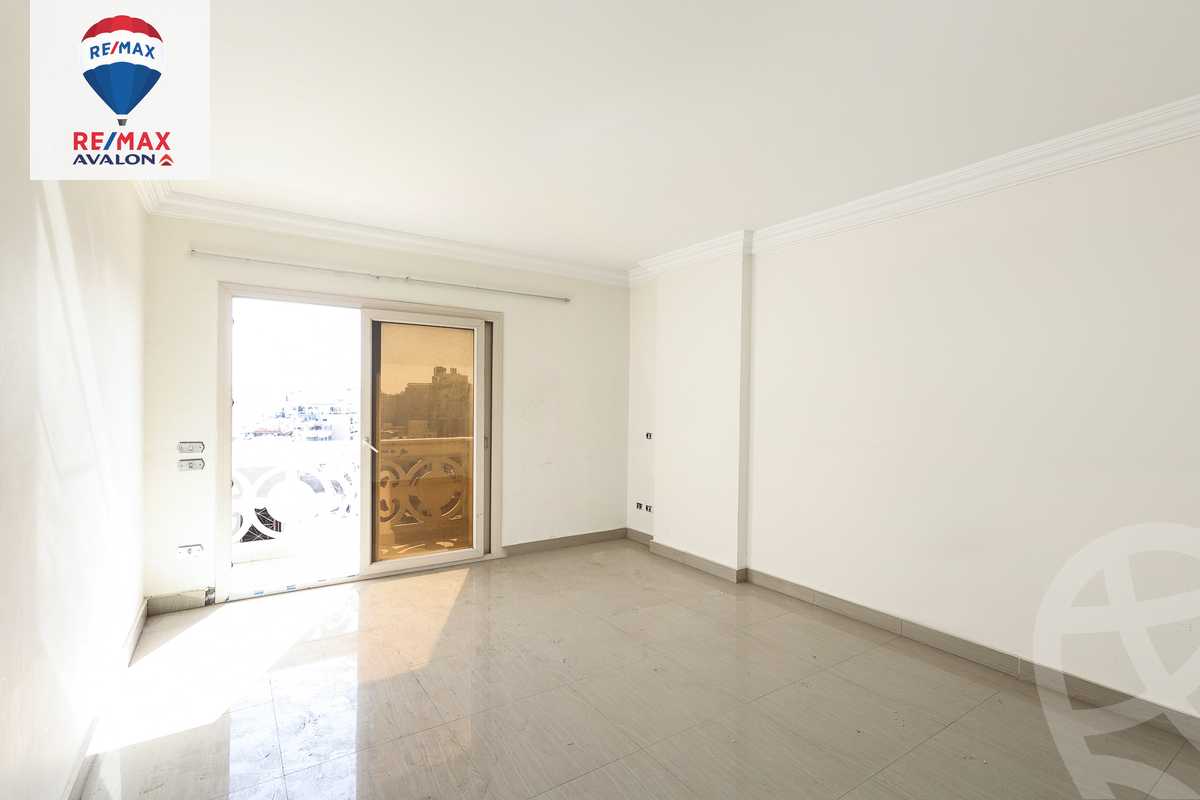 https://aqarmap.com.eg/ar/listing/4491181-for-rent-alexandria-smouha-victor-amanoiel-square