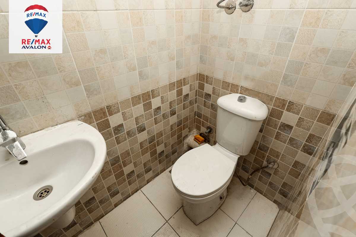 https://aqarmap.com.eg/ar/listing/4491181-for-rent-alexandria-smouha-victor-amanoiel-square