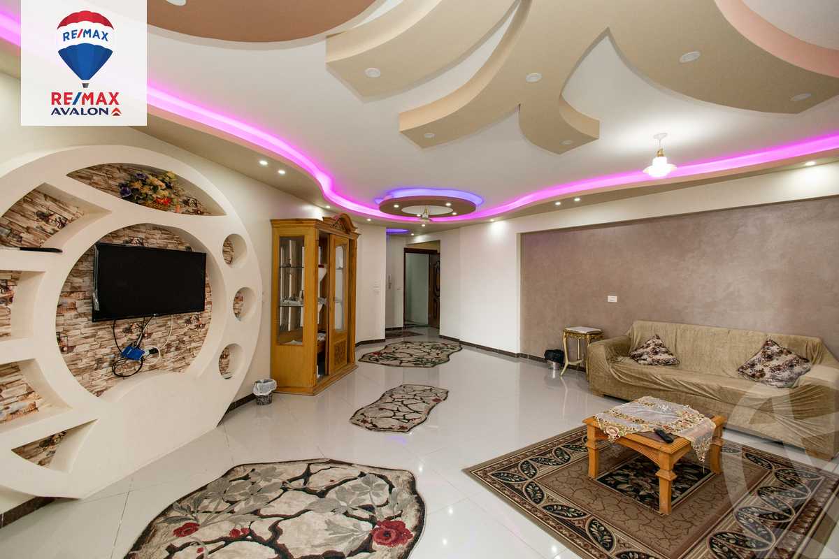 https://aqarmap.com.eg/ar/listing/4605904-for-sale-alexandria-compounds-flwrns-myj-mwl-mrsyly-jrwb