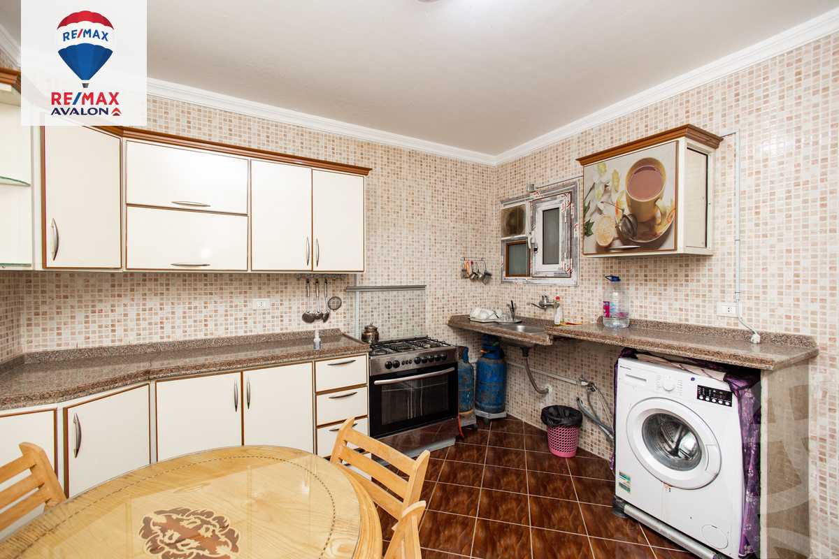 https://aqarmap.com.eg/ar/listing/4605904-for-sale-alexandria-compounds-flwrns-myj-mwl-mrsyly-jrwb