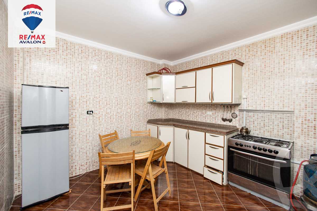 https://aqarmap.com.eg/ar/listing/4605904-for-sale-alexandria-compounds-flwrns-myj-mwl-mrsyly-jrwb