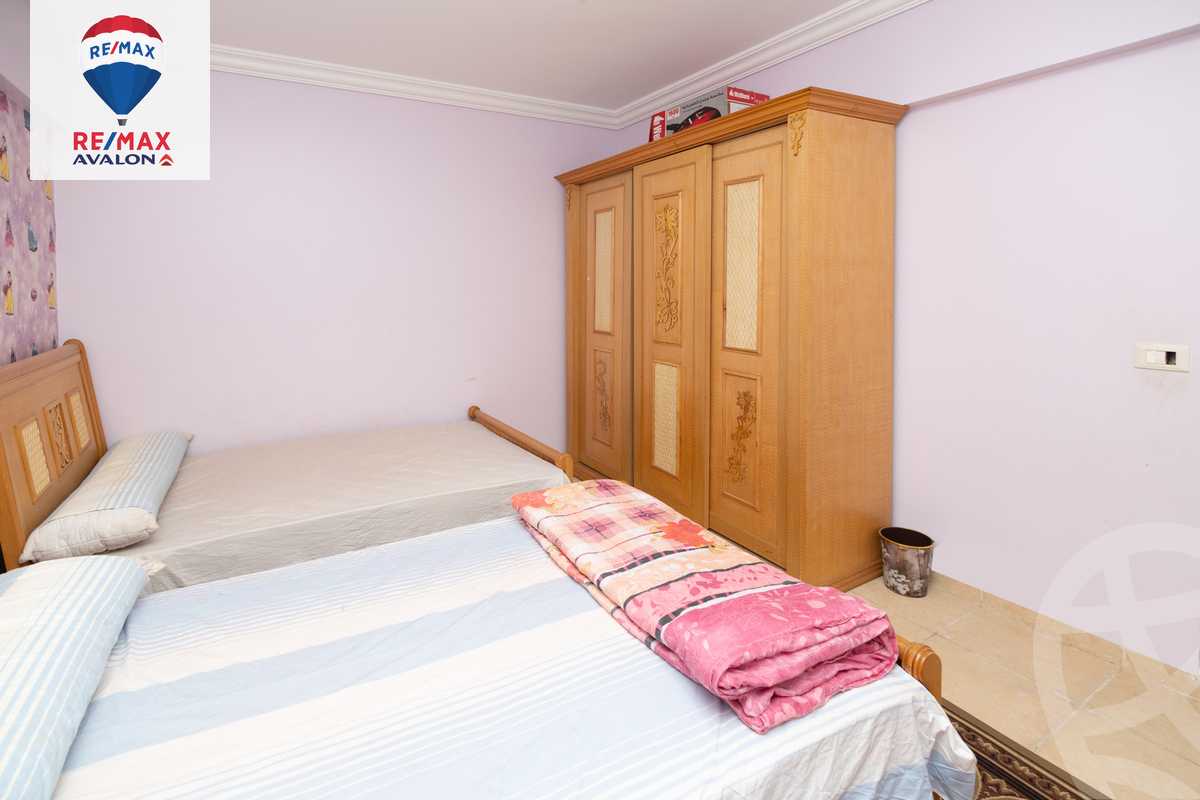 https://aqarmap.com.eg/ar/listing/4605904-for-sale-alexandria-compounds-flwrns-myj-mwl-mrsyly-jrwb