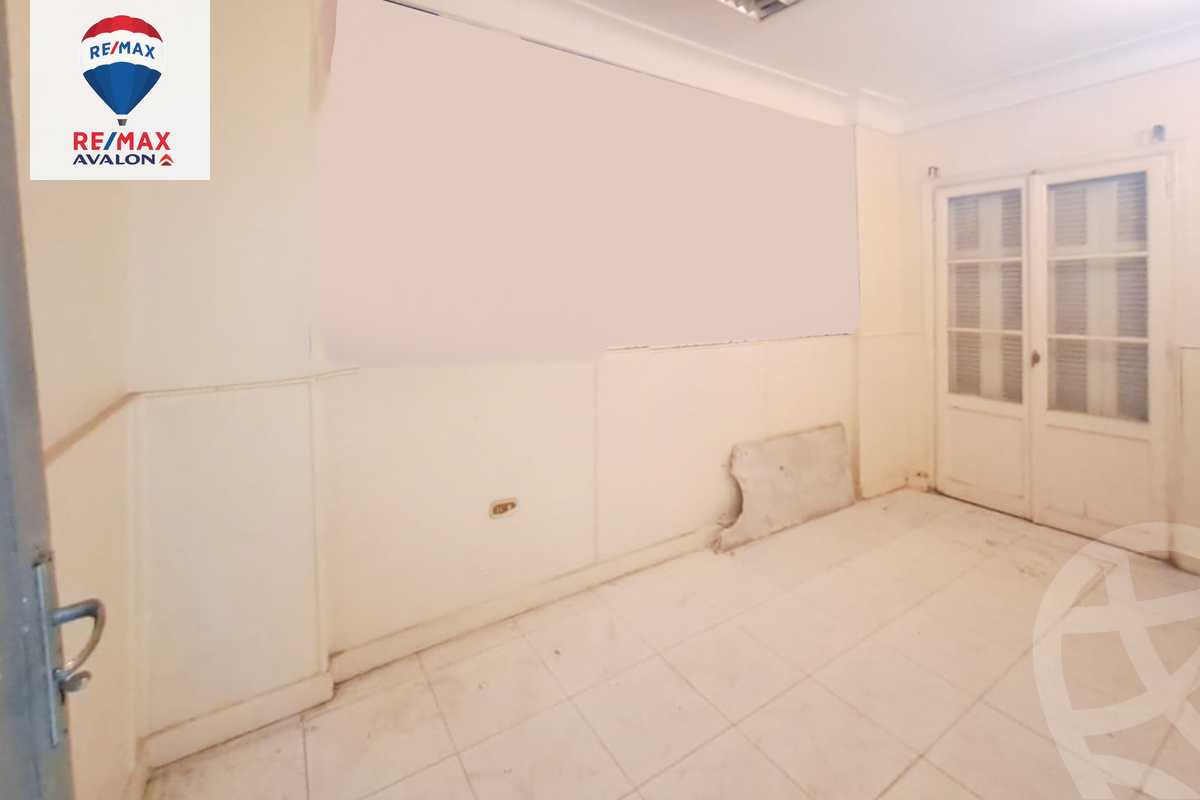 https://aqarmap.com.eg/en/listing/4675142-for-rent-alexandria-kafr-abdo-kafr-abdou-st