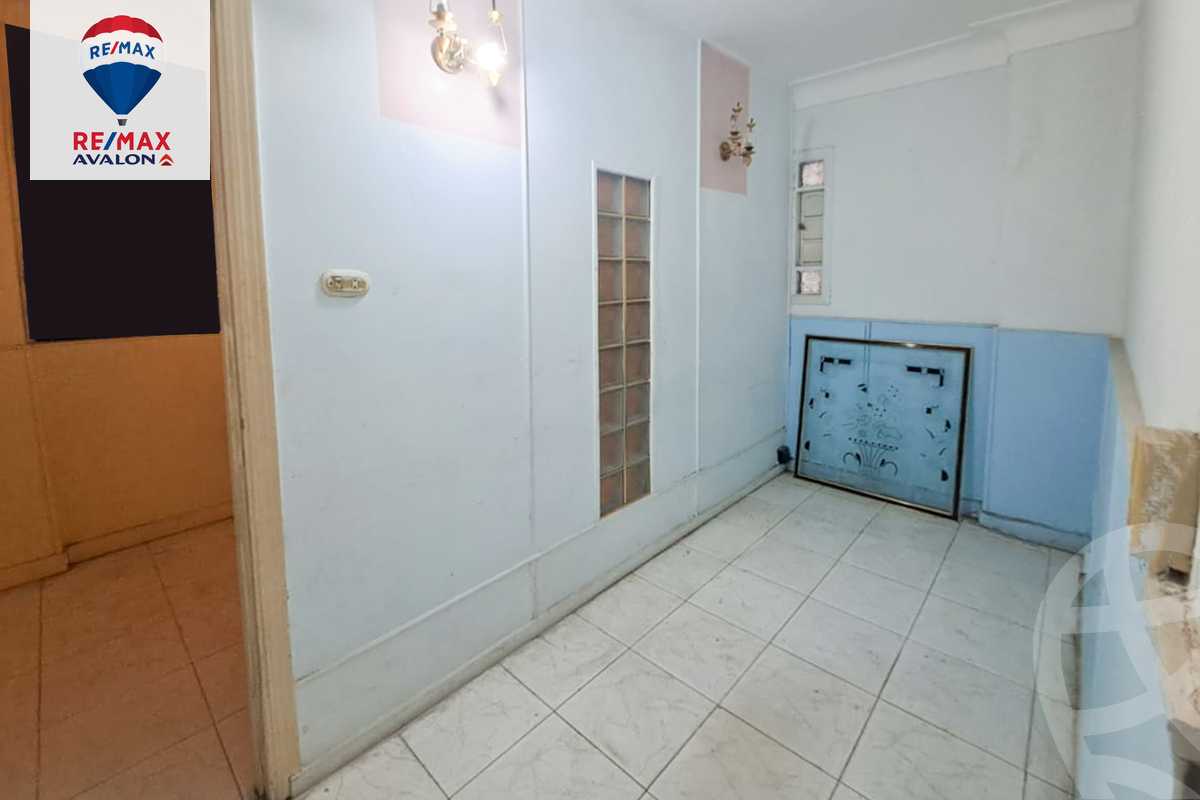 https://aqarmap.com.eg/en/listing/4675142-for-rent-alexandria-kafr-abdo-kafr-abdou-st