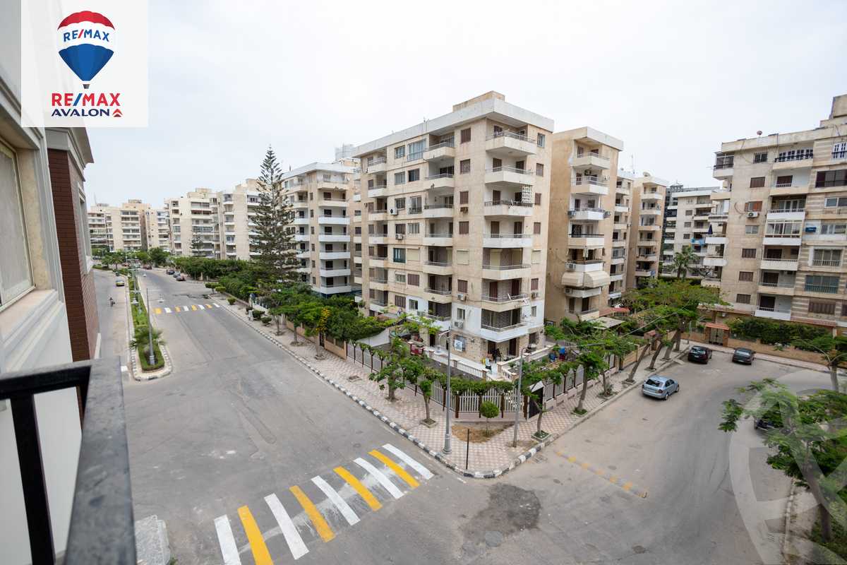 https://aqarmap.com.eg/en/listing/4802043-for-sale-alexandria-lm-mwr-lm-mwr-lshty-kornesh-el-maamoura-st