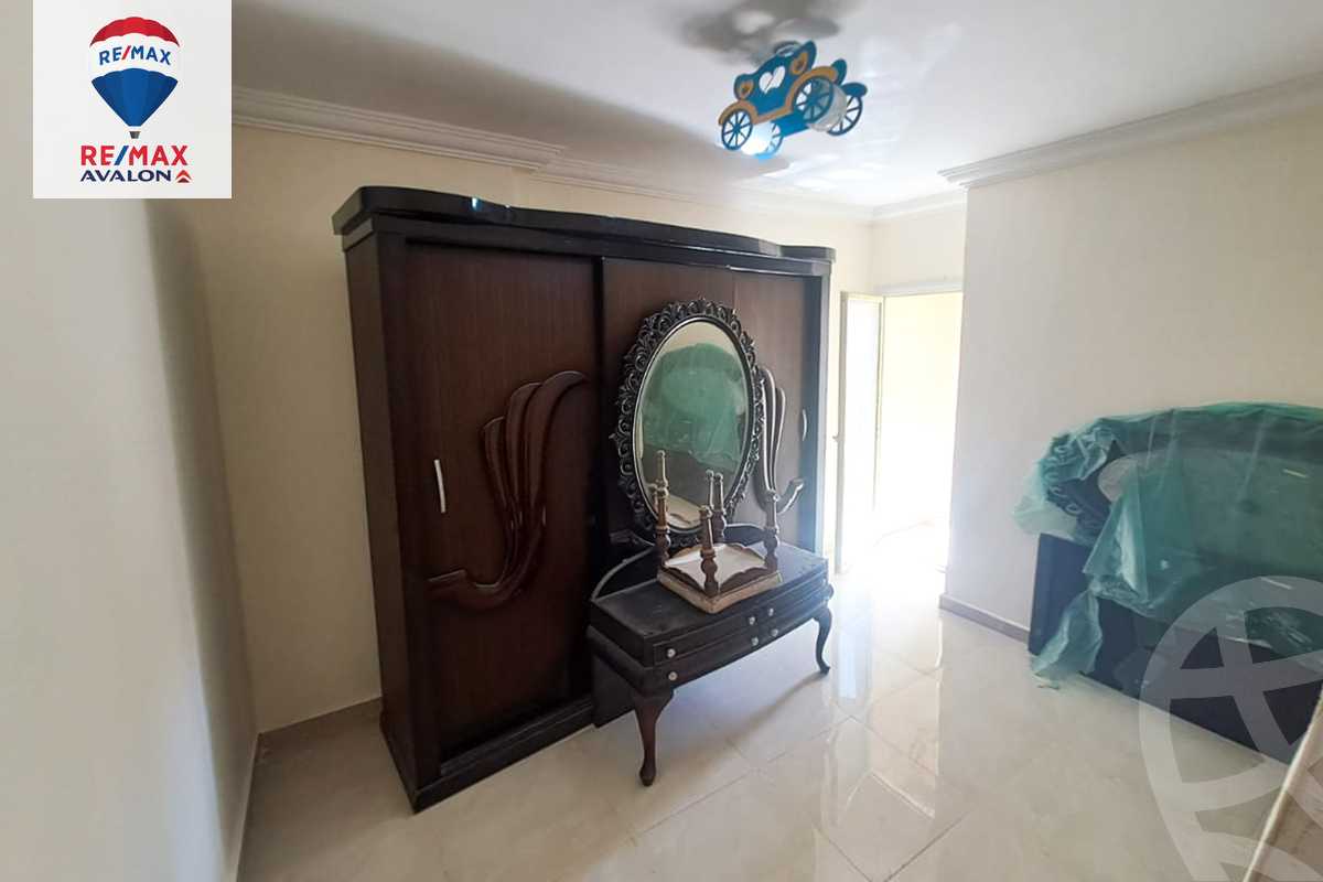 https://aqarmap.com.eg/en/listing/4843731-for-sale-alexandria-stanley-abd-el-aziz-fahmy-st