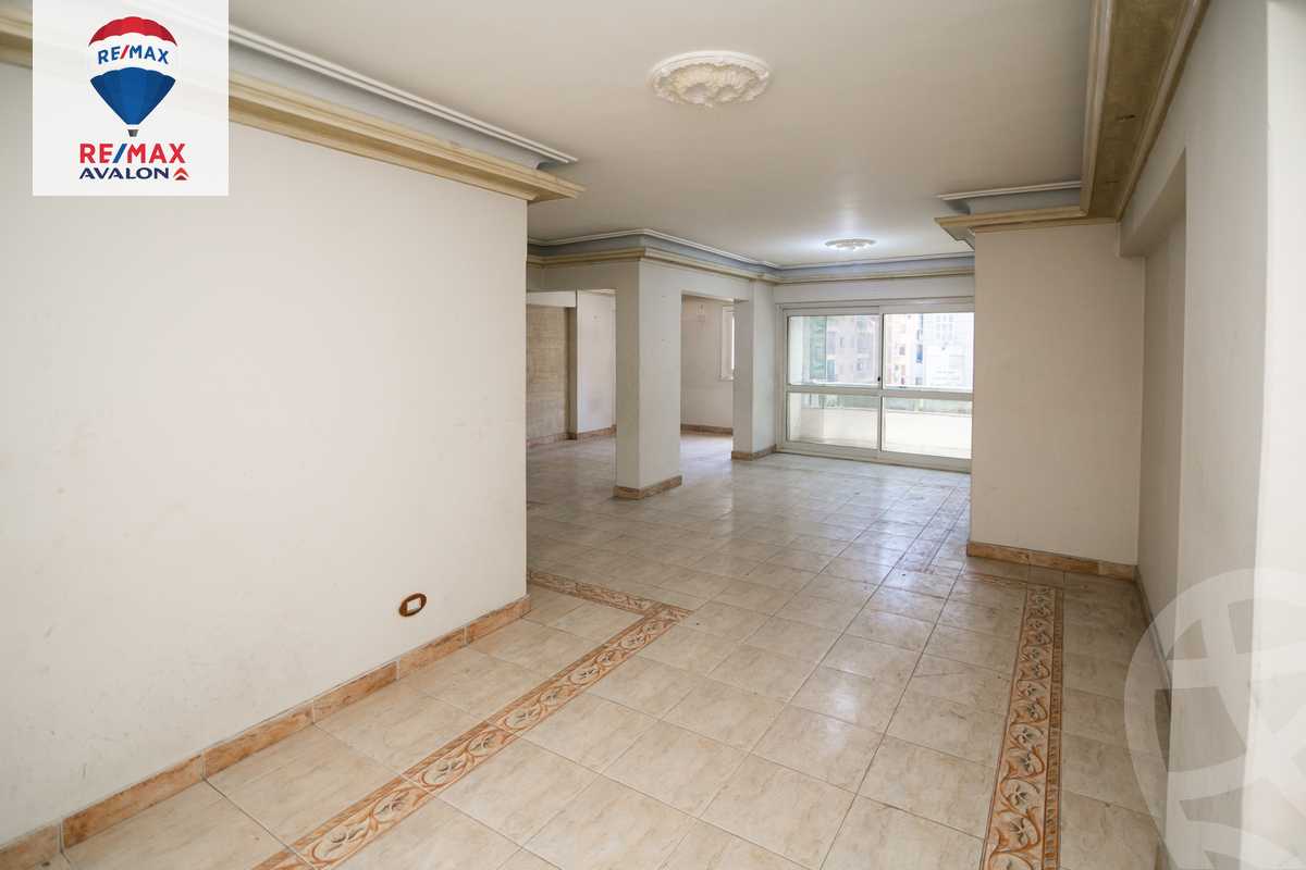https://aqarmap.com.eg/en/listing/4853781-for-sale-alexandria-lsywf-gamila-abu-herid-st