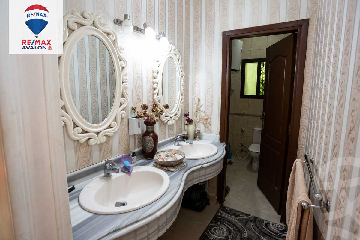 https://aqarmap.com.eg/en/listing/4858061-for-sale-alexandria-tryq-lqhr-brj-l-rb-lshrwy