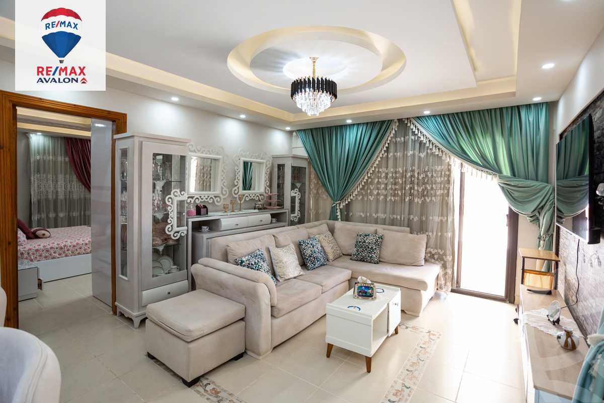 https://aqarmap.com.eg/en/listing/4858061-for-sale-alexandria-tryq-lqhr-brj-l-rb-lshrwy