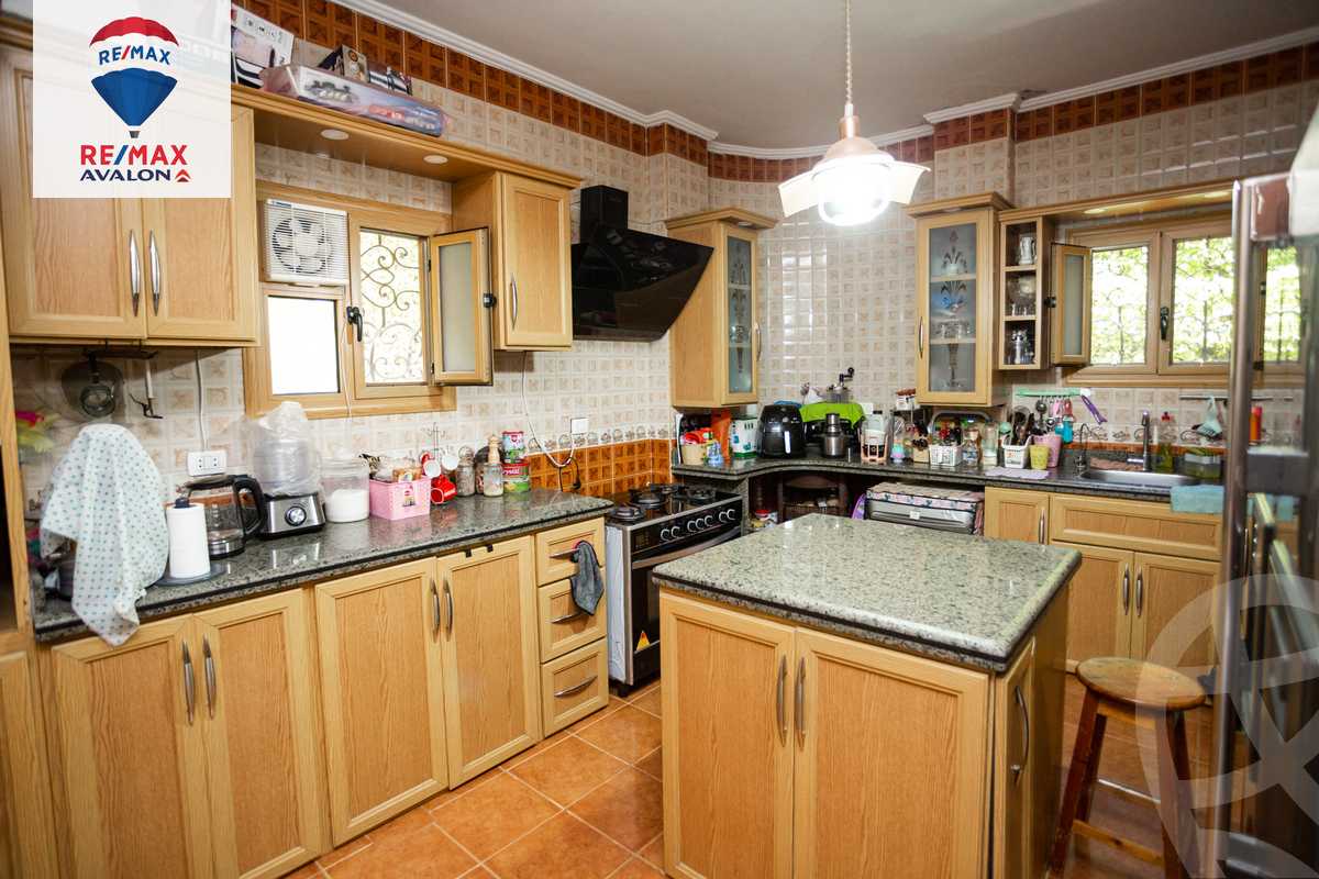 https://aqarmap.com.eg/en/listing/4858061-for-sale-alexandria-tryq-lqhr-brj-l-rb-lshrwy