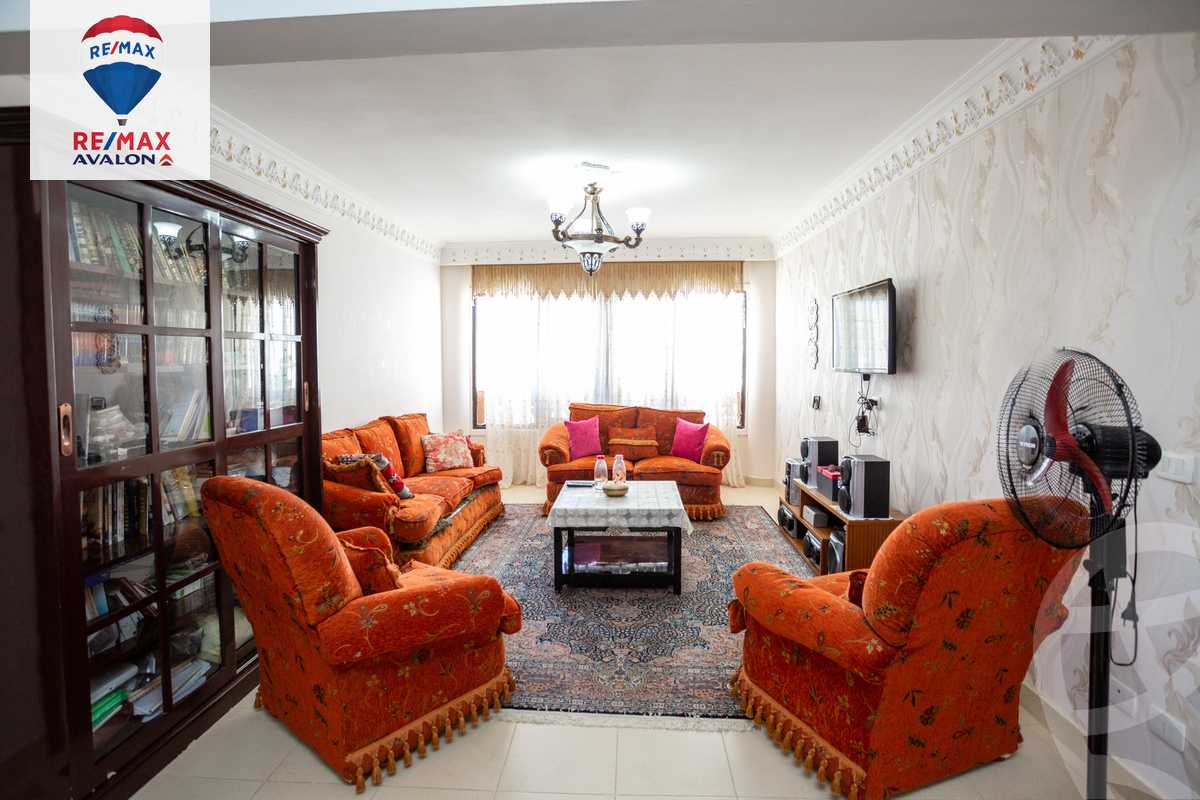 https://aqarmap.com.eg/en/listing/4858061-for-sale-alexandria-tryq-lqhr-brj-l-rb-lshrwy