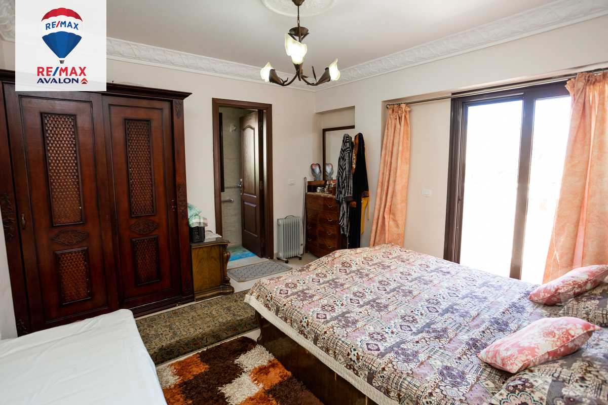 https://aqarmap.com.eg/en/listing/4858061-for-sale-alexandria-tryq-lqhr-brj-l-rb-lshrwy